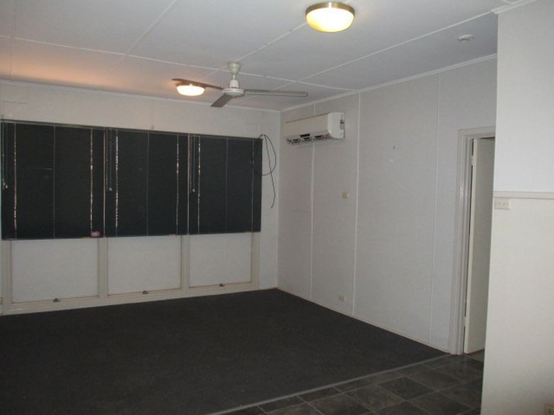 10 Smith Street, South Hedland WA 6722