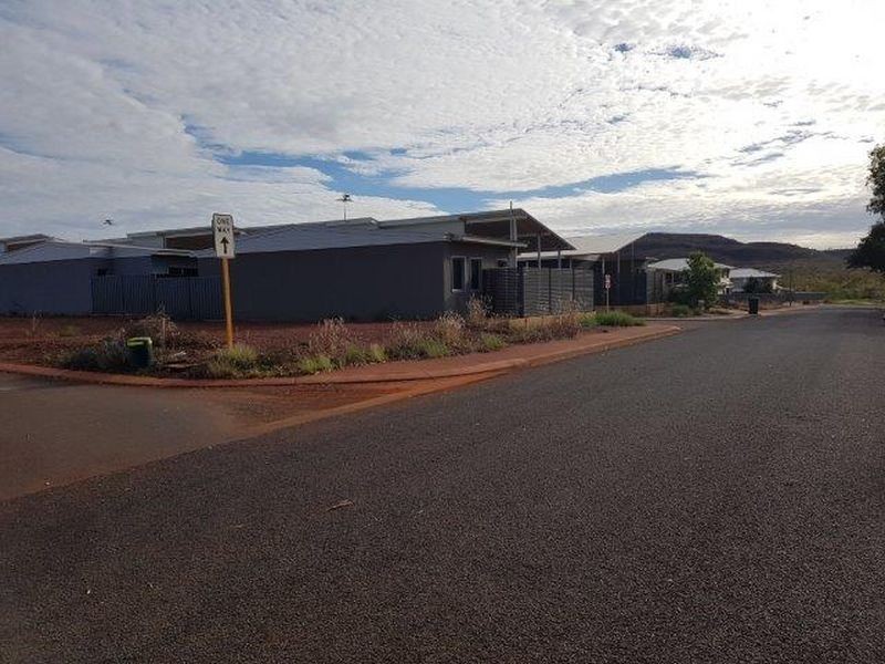 327 Warara Street, Tom Price WA 6751