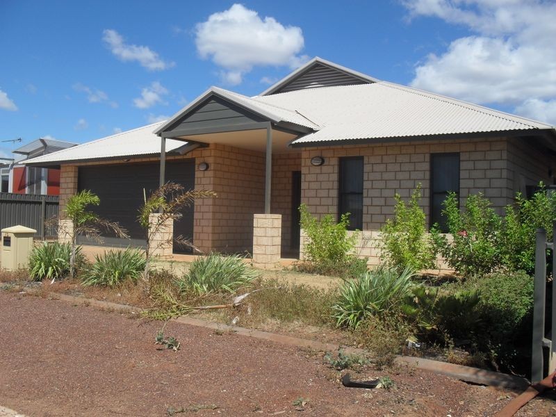 13 Perentie Road, Nickol WA 6714