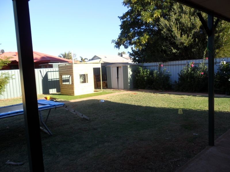 10 Baynton Drive, Karratha WA 6714