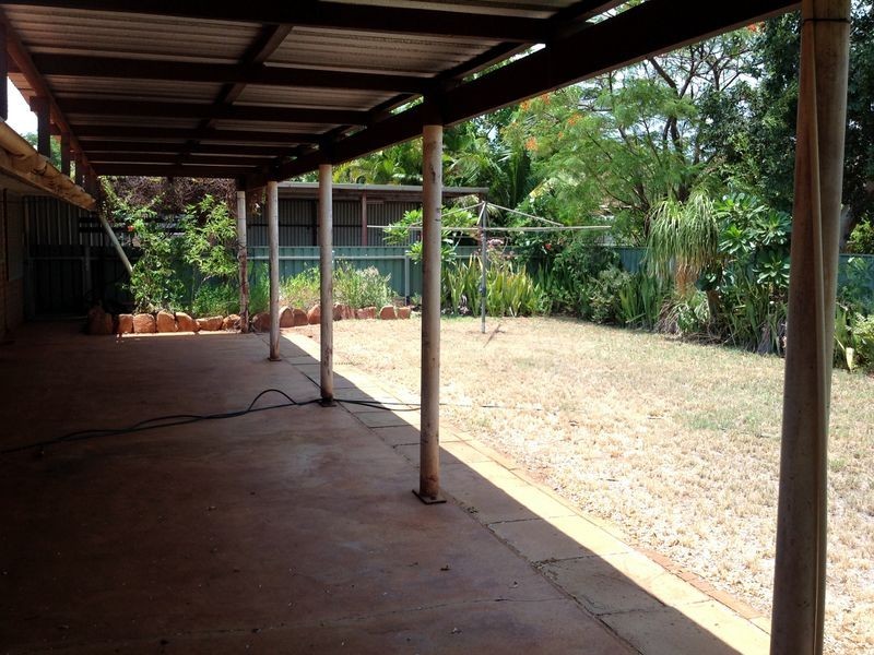 8 Minilya Crescent, Dampier WA 6713