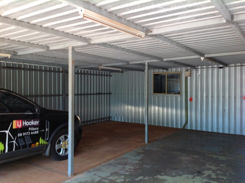 8 Minilya Crescent, Dampier WA 6713