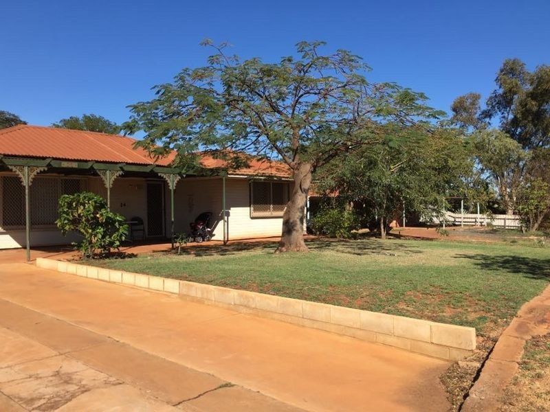 24 Minilya Crescent, Dampier WA 6713