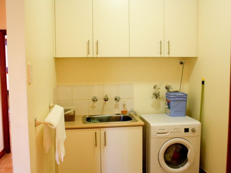 64 Campbell Crescent, Baynton WA 6714