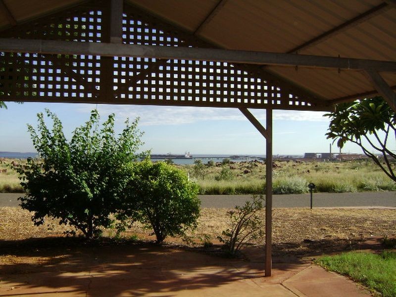 323 Patterson Cresent, Dampier WA 6713