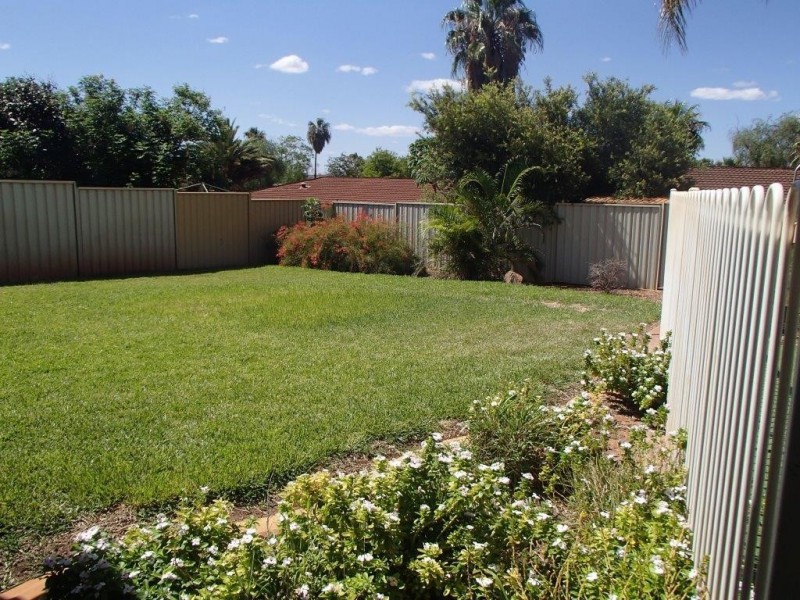 1037 Gungarri Circuit, Tom Price WA 6751