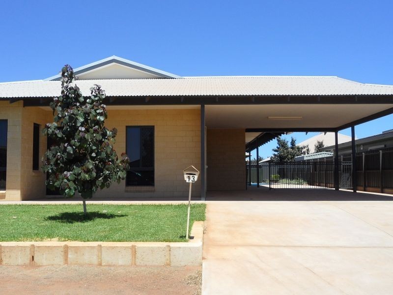 13 Wallaby Street, Baynton WA 6714