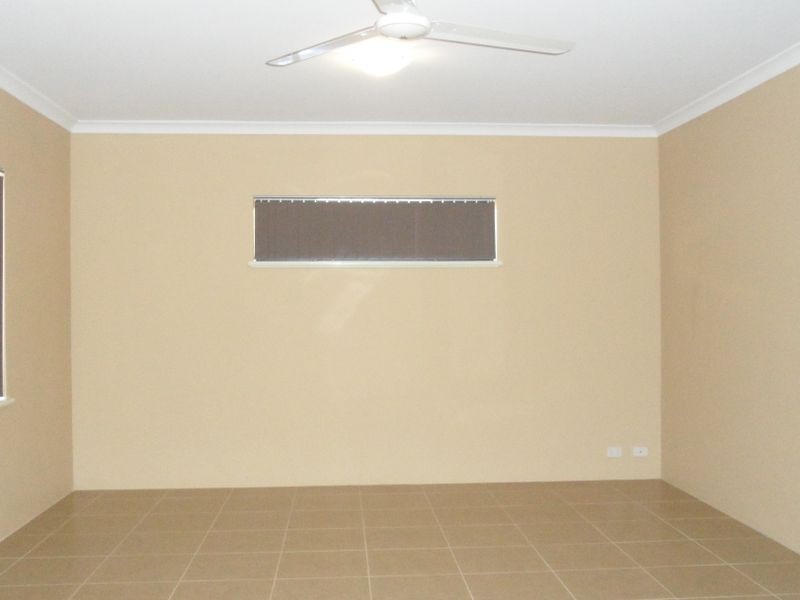 13 Wallaby Street, Baynton WA 6714