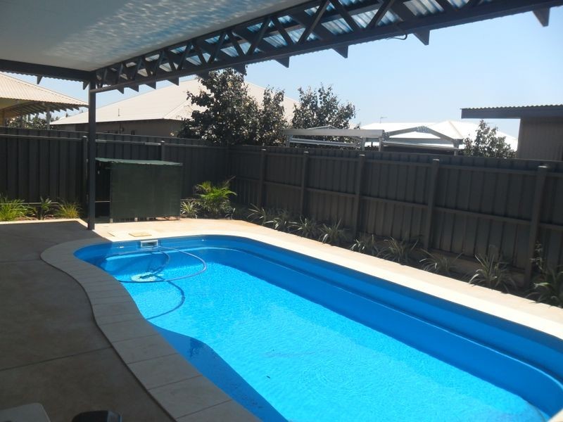 13 Wallaby Street, Baynton WA 6714