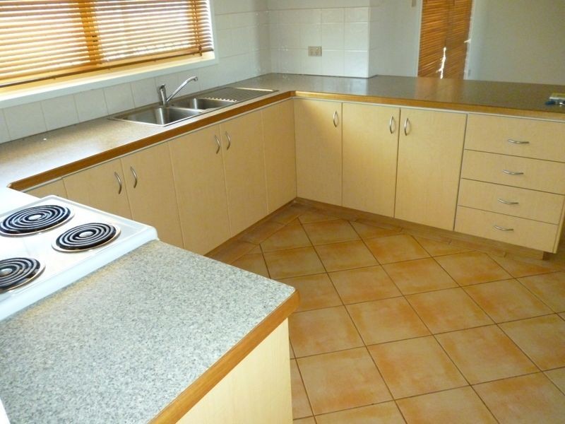 10 Baynton Drive, Baynton WA 6714