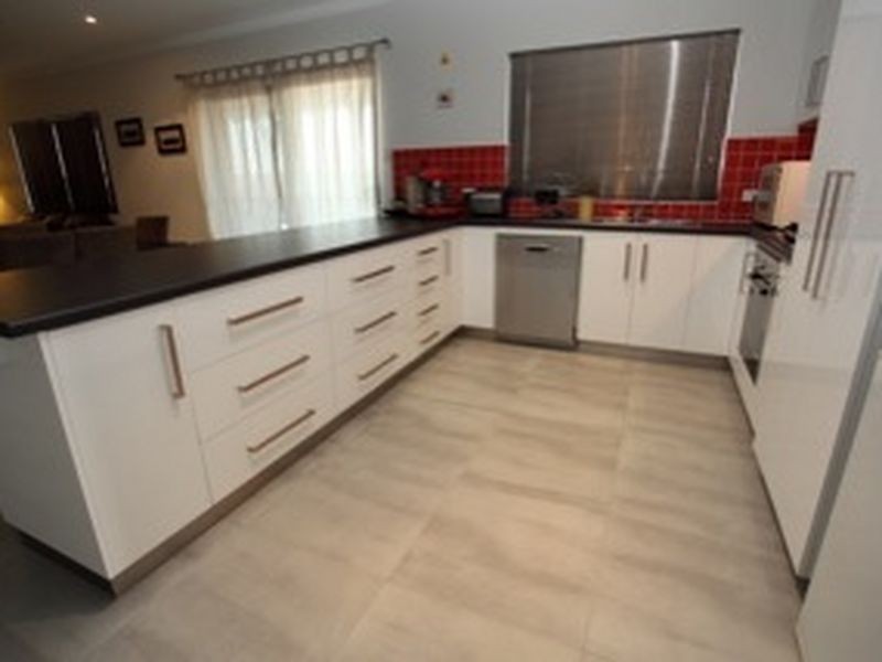 27 Mujira Ramble, Baynton WA 6714