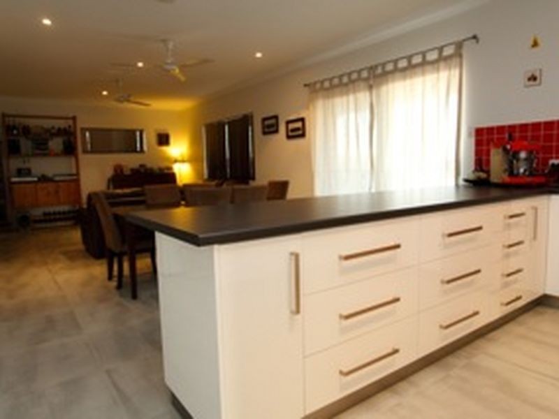 27 Mujira Ramble, Baynton WA 6714