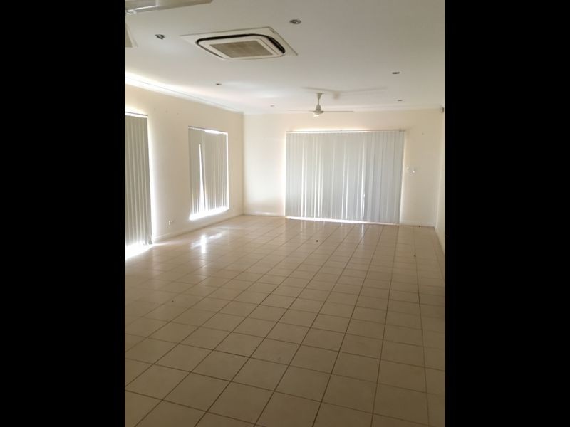 26 Kingfisher Way, Nickol WA 6714