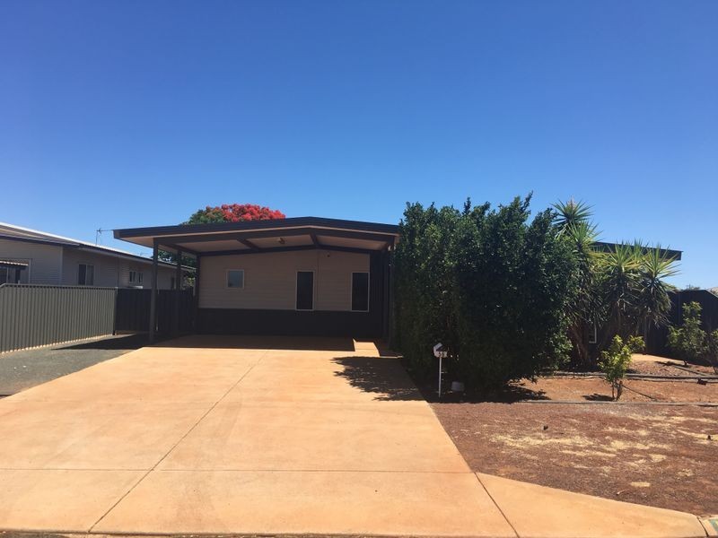 56 Brolga Meander, Nickol WA 6714