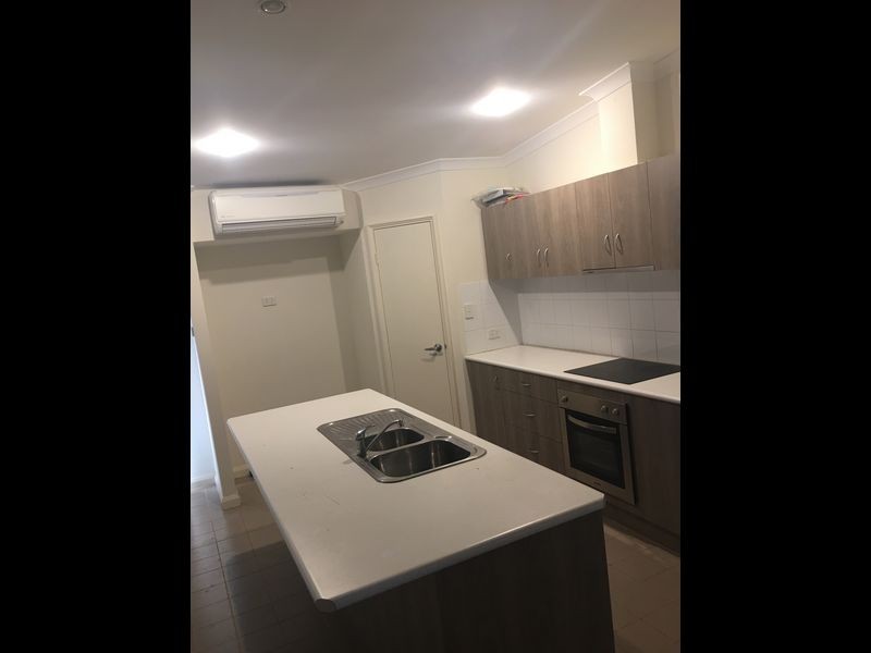 56 Brolga Meander, Nickol WA 6714