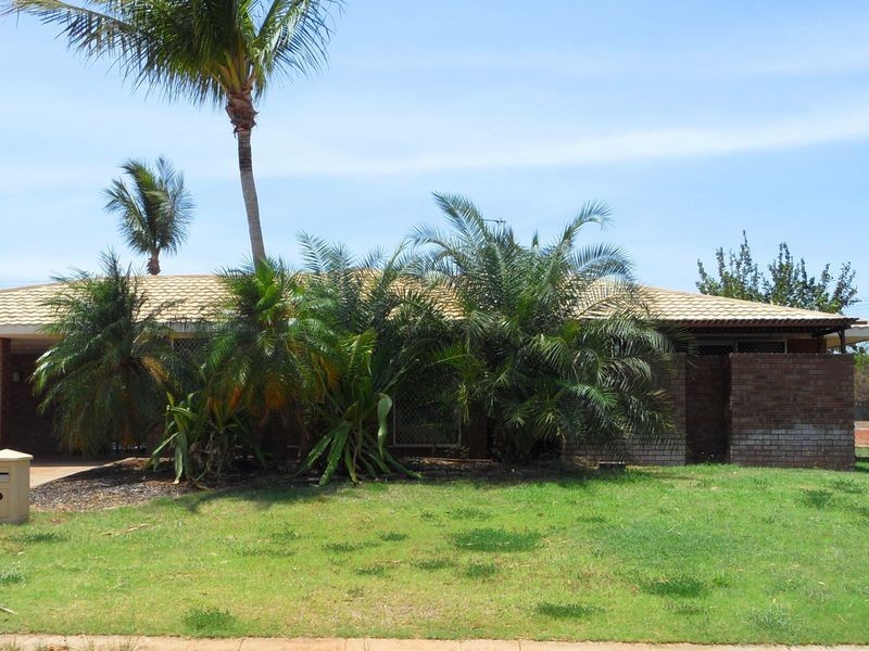 13 Peirl Way, Pegs Creek WA 6714