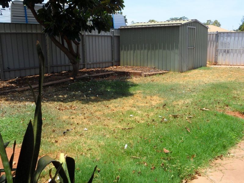 13 Peirl Way, Pegs Creek WA 6714