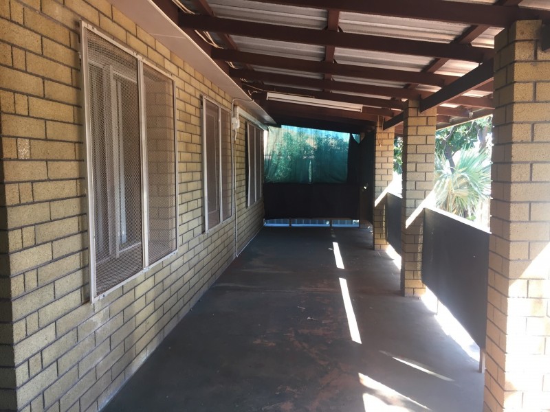 8 Lockyer Way, Roebourne WA 6718