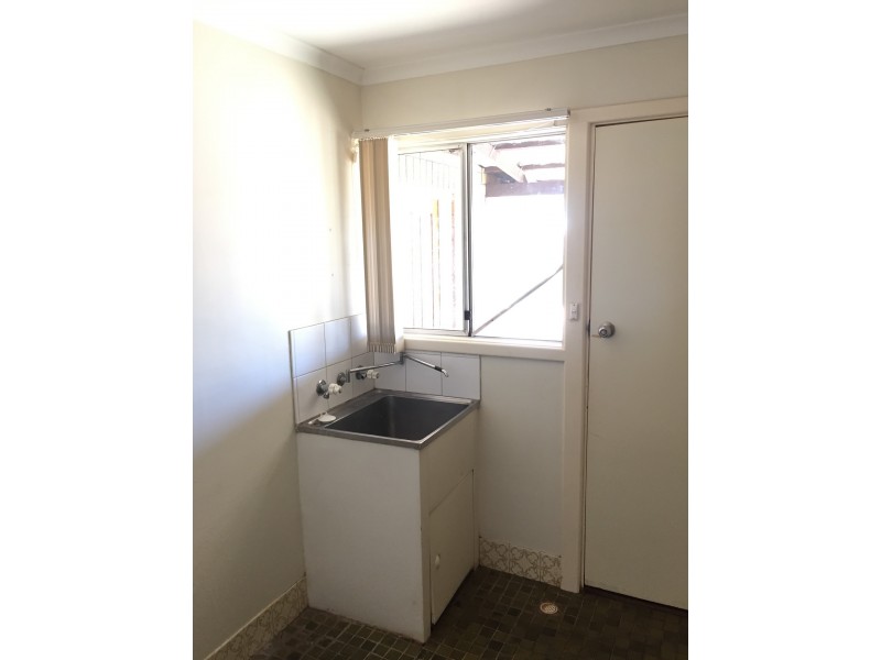 8 Lockyer Way, Roebourne WA 6718