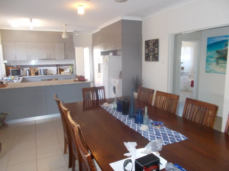 2 Opthalmia Cres, Newman WA 6753