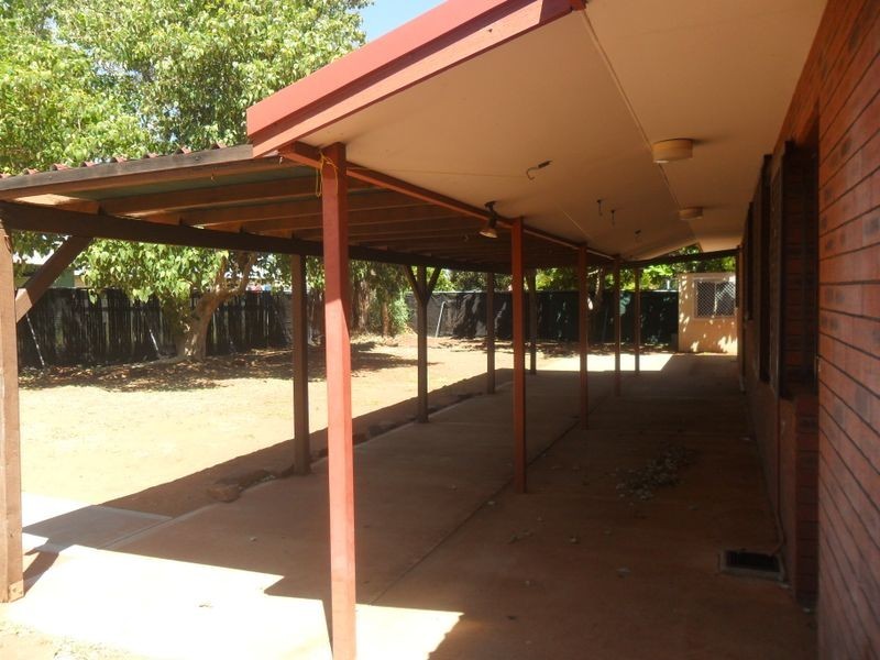 5 Britt Place, Karratha WA 6714