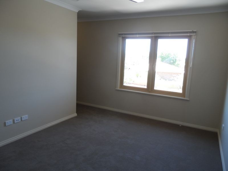 5 Teesdale Place, Millars Well WA 6714