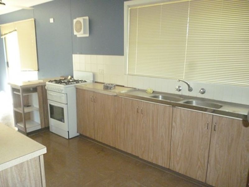 2 Hunt Way, Bulgarra WA 6714