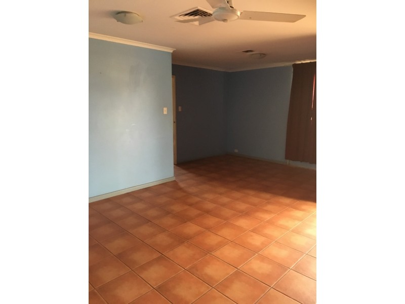 19 Yanboomah Close, Newman WA 6753