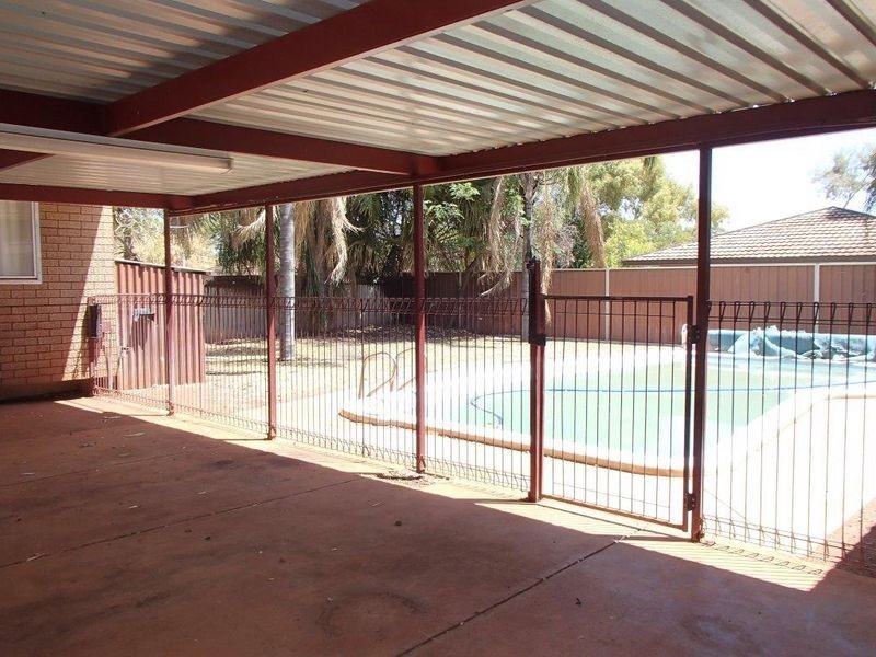 648 Pilkena Street, Tom Price WA 6751