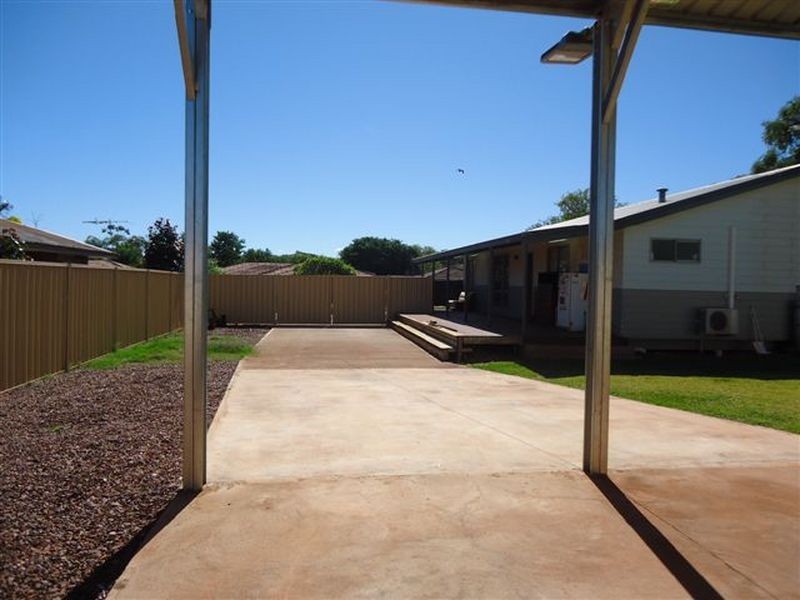 352 Poinsettia Street, Tom Price WA 6751
