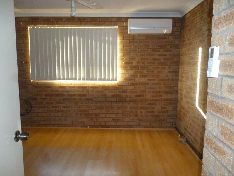 3/2 Sun Court, Millars Well WA 6714