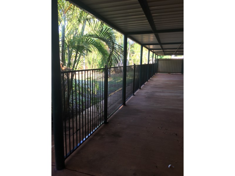 5 Patterson Crescent, Dampier WA 6713