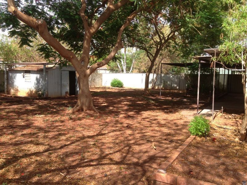 786 Larnook Street, Tom Price WA 6751