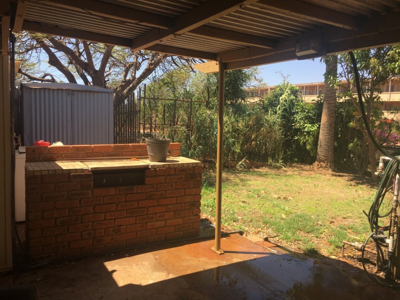 24 Fremantle Crescent, Dampier WA 6713