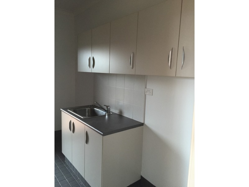 74 Brolga Meander, Nickol WA 6714