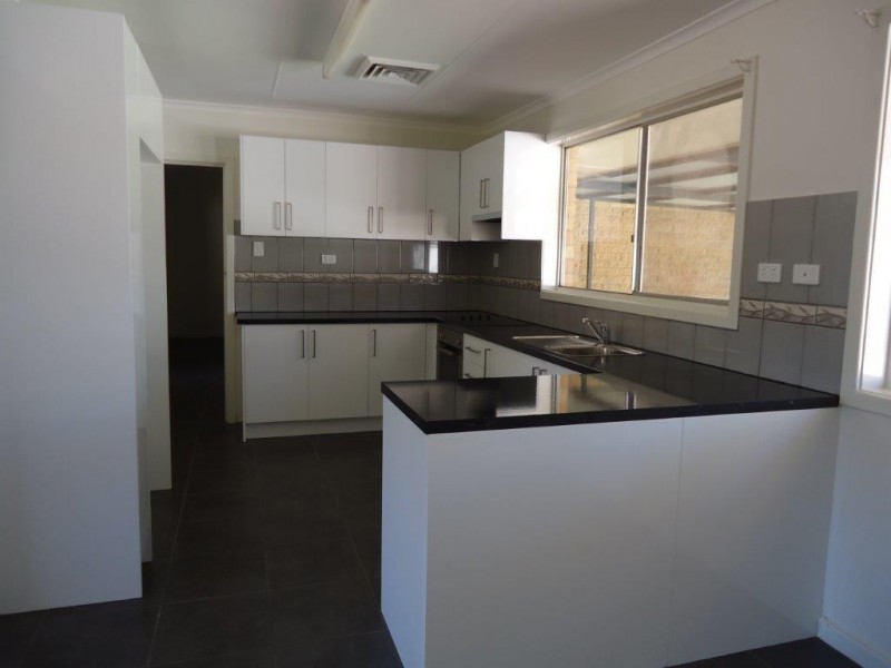 653 Kiah Street, Tom Price WA 6751