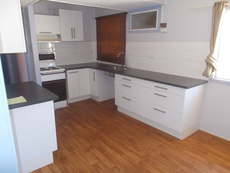 22 Warman Ave, Newman WA 6753