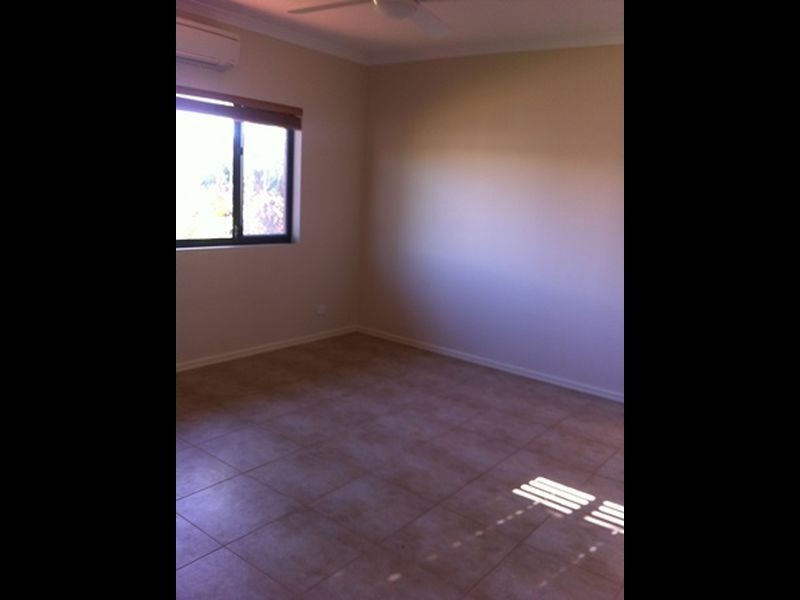 1 Warbler Loop, Nickol WA 6714