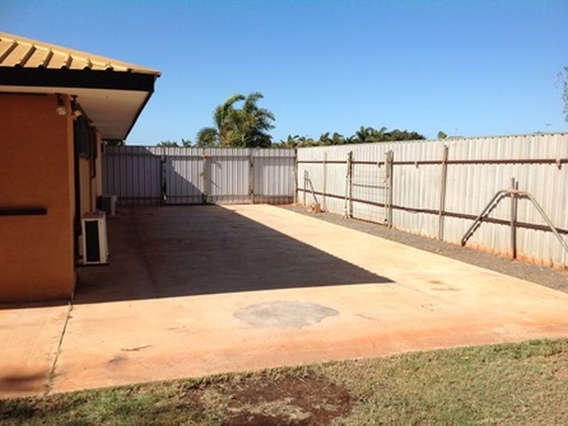 6b Law Court, Millars Well WA 6714