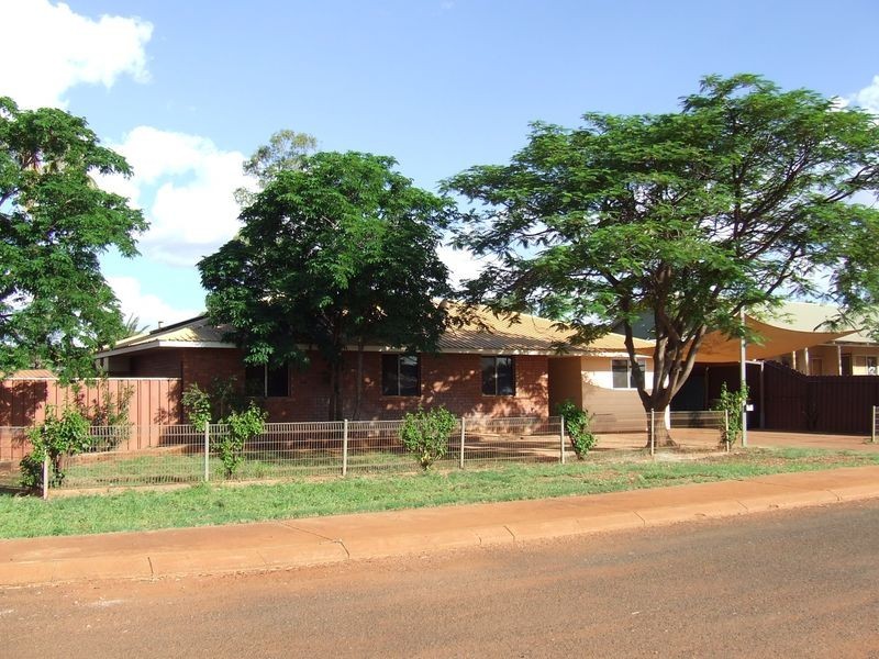 18 Kurrajong Crescent, Newman WA 6753