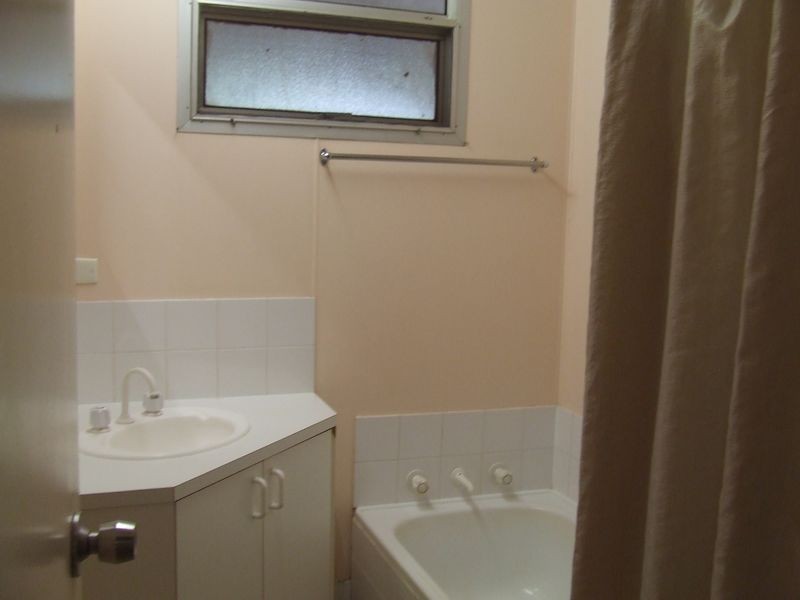 31 Mullgunbah, Newman WA 6753