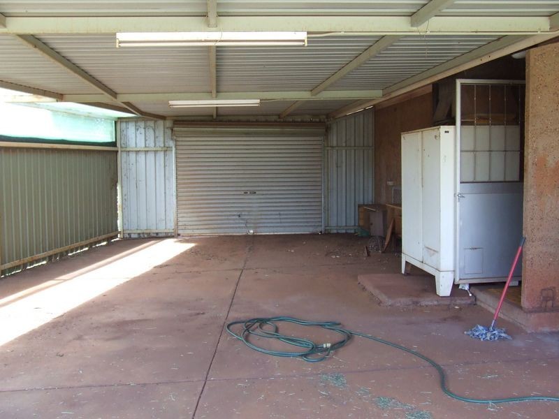 31 Mullgunbah, Newman WA 6753