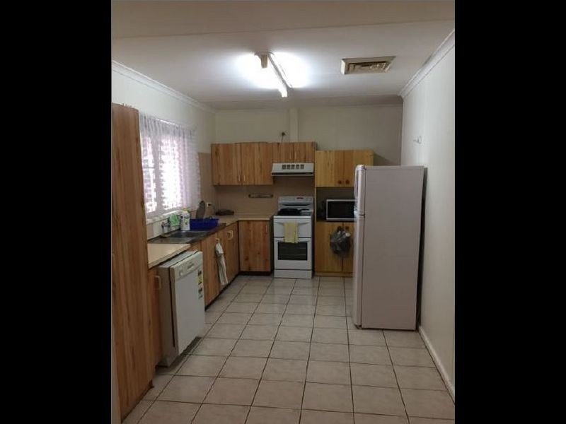 8 Nanba Street, Newman WA 6753