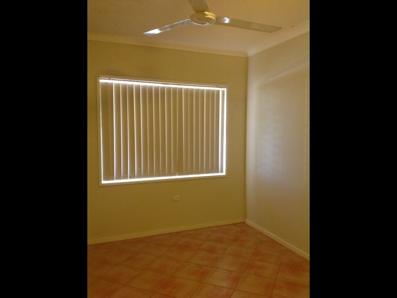 10 Baynton Drive, Baynton WA 6714