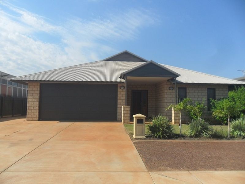 13 Perentie Road, Baynton WA 6714