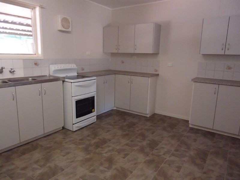 345 Vitex Street, Tom Price WA 6751