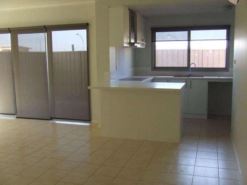 16 Hibiscus, Newman WA 6753