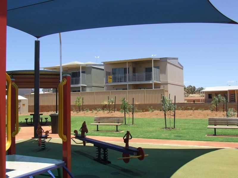16 Hibiscus, Newman WA 6753