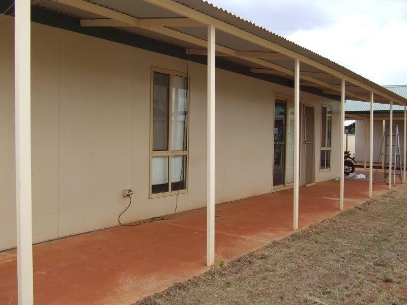 5B Daniels Drive, Newman WA 6753