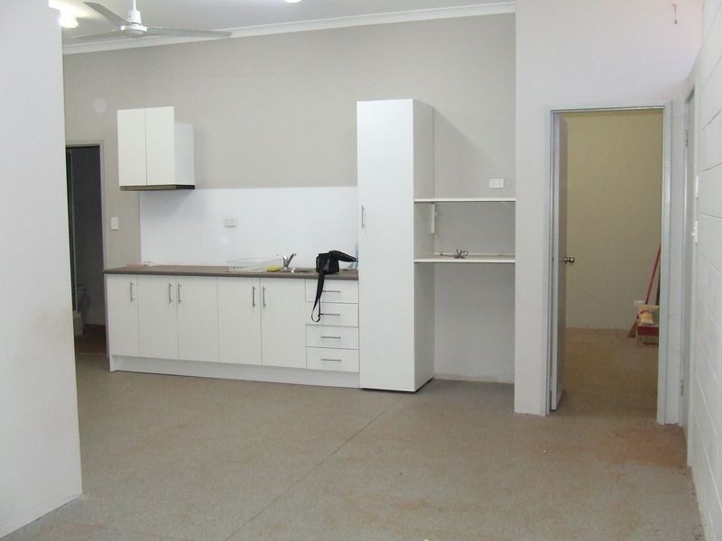 14r Hilditch, Newman WA 6753